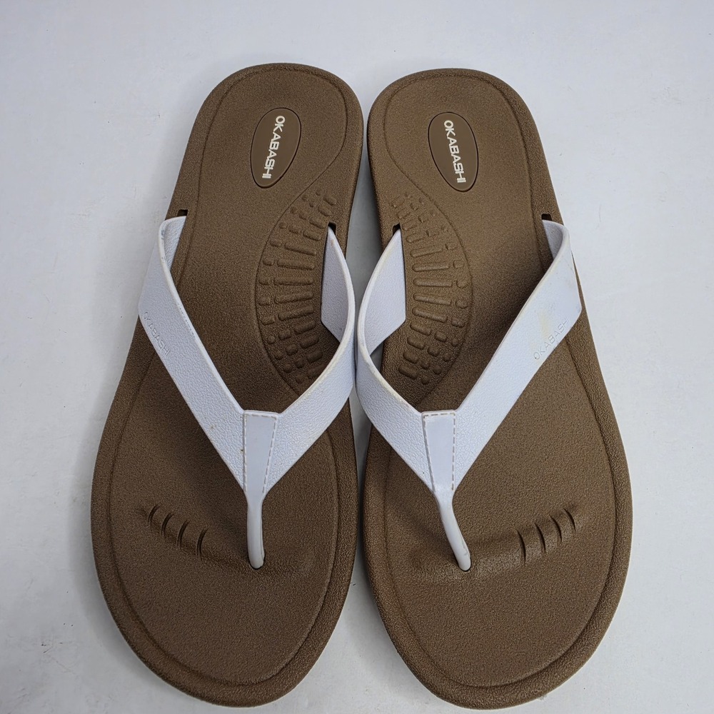 Okabashi Flip Flop Sandals White Size 7 Has Scuff On White Pictured